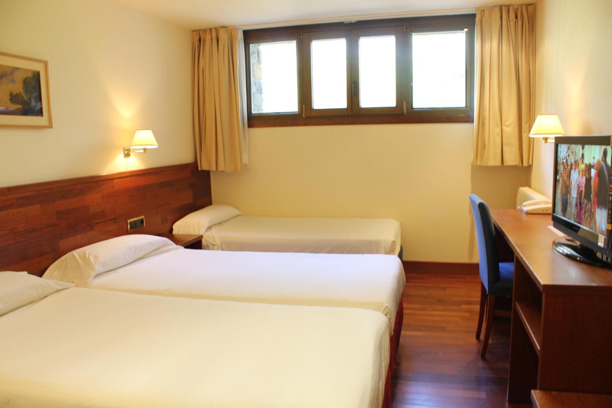 Snoe Hotel Candanchú Pokoj fotografie