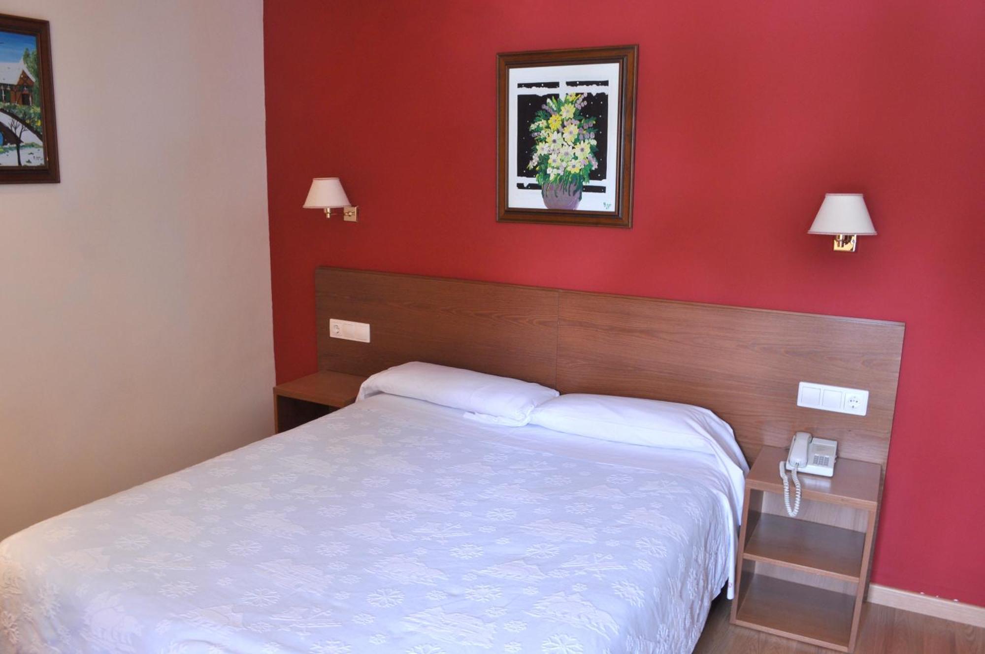 Snoe Hotel Candanchú Pokoj fotografie