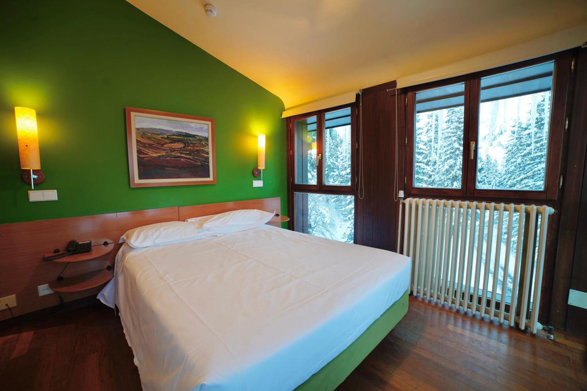 Snoe Hotel Candanchú Exteriér fotografie